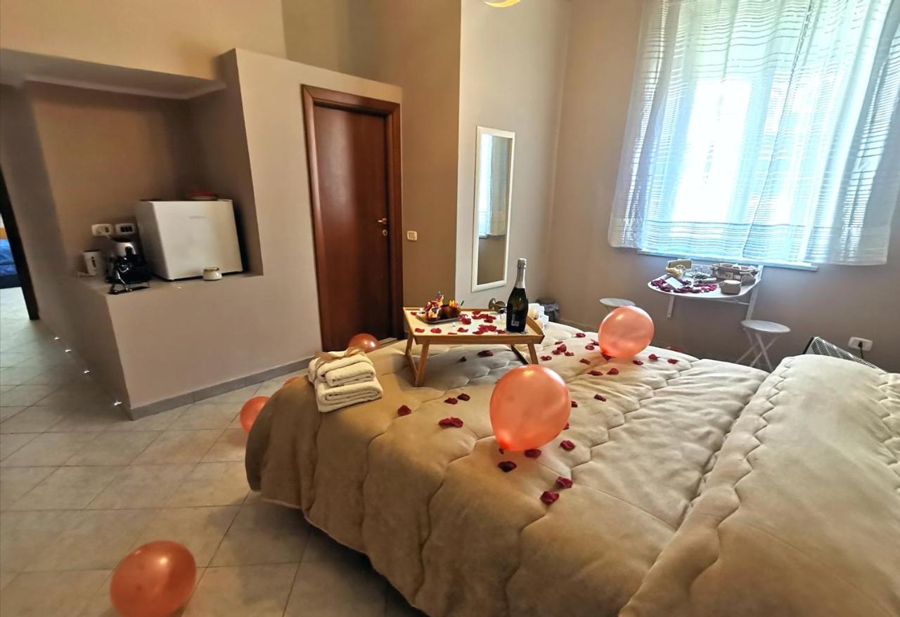 Dale Rooms Наполи Екстериор снимка